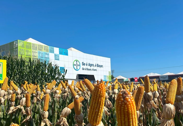 Estande da Bayer no Show Rural Coopavel